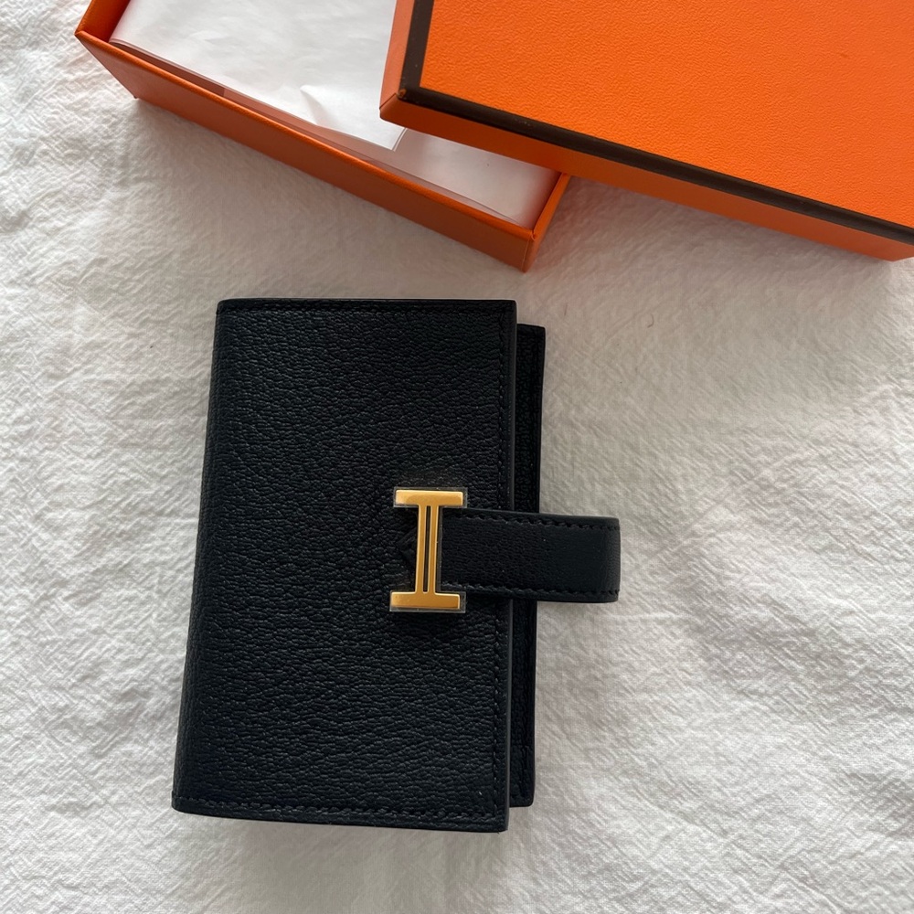 BNIB Hermes mini Bearn wallet Mysore goatskin